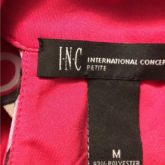 INC Woman’s Pink,White, Black Floral Print Blouse with Silver Threading. Size M - Picture 6 of 6